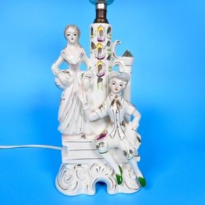 VTG 50s Porcelain Gold Gilded Boudoir Lamp Victorian Couple Courtship Steampunk